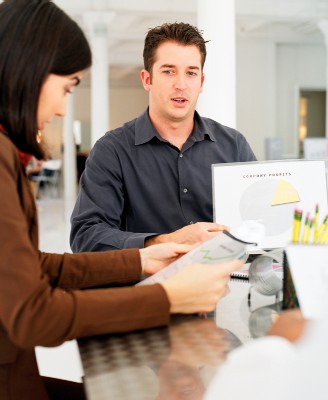 sal-00055.jpg (29070 bytes)